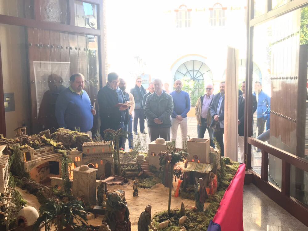 Un año más, magnífico el trabajo realizado por el equipo de instalación del #BelenNazareno. Enhorabuena hermanos! #NazarenoMarbella