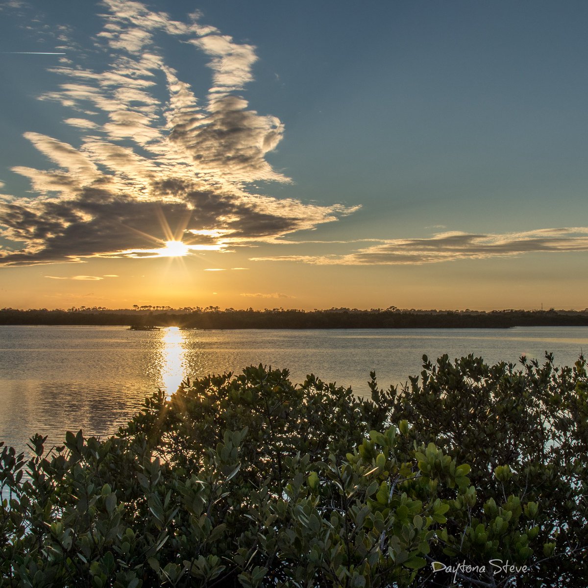 RollWithSoul's tweet image. Sometimes you just have to stop and take a photo. @RealSaltLife @nytimesphoto