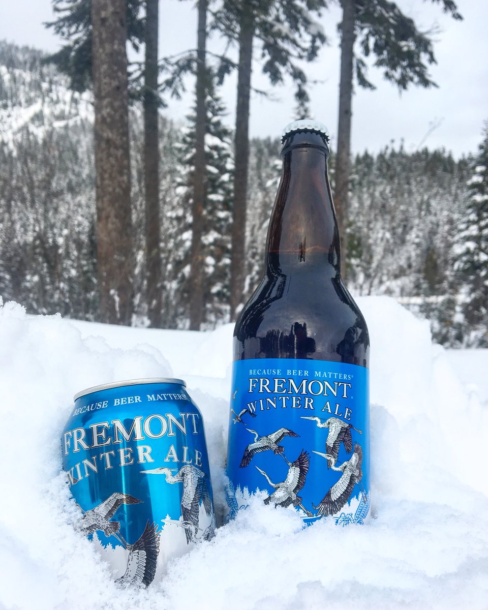 fremontbrewing's tweet photo. Happy weekend &amp; adventuring, everyone! #fremontcanpaign #packitinpackitout #getoutside #winterale #pnwonderland #shreddingthegnar #powabunga https://t.co/VNgoYytMiE