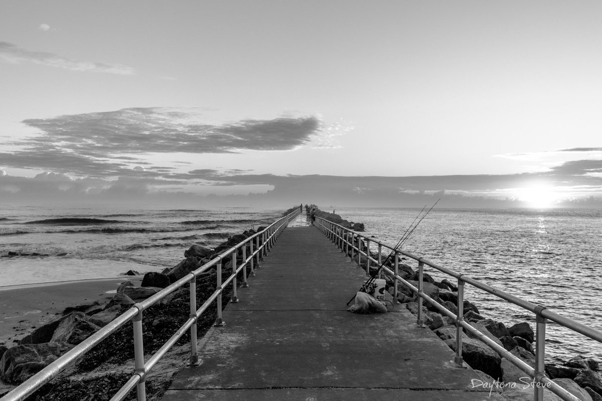 RollWithSoul's tweet image. Saturday sunrise. @RealSaltLife @nytimesphoto #sunrise