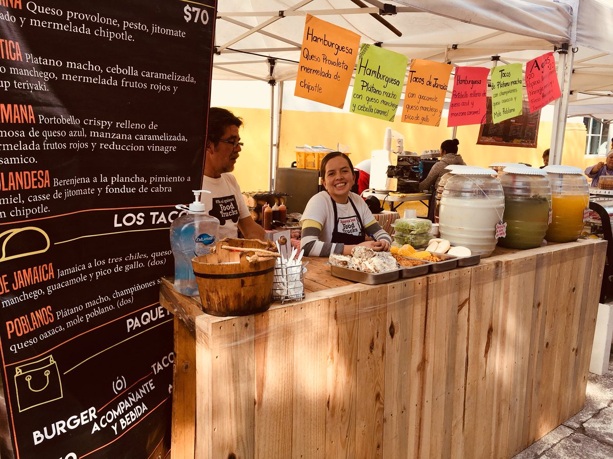 Meatlessbus's tweet image. Los esperamos hoy y mañana en San Ángel, en el colegio Jesús de Urquiaga.