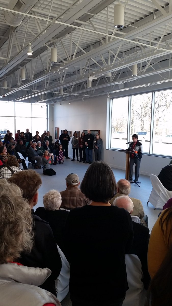 Bemidji_Rita's tweet photo. Grand opening and ribbon cutting at @Watermark_Art Center in Bemidji. https://t.co/dlBmnAWzco