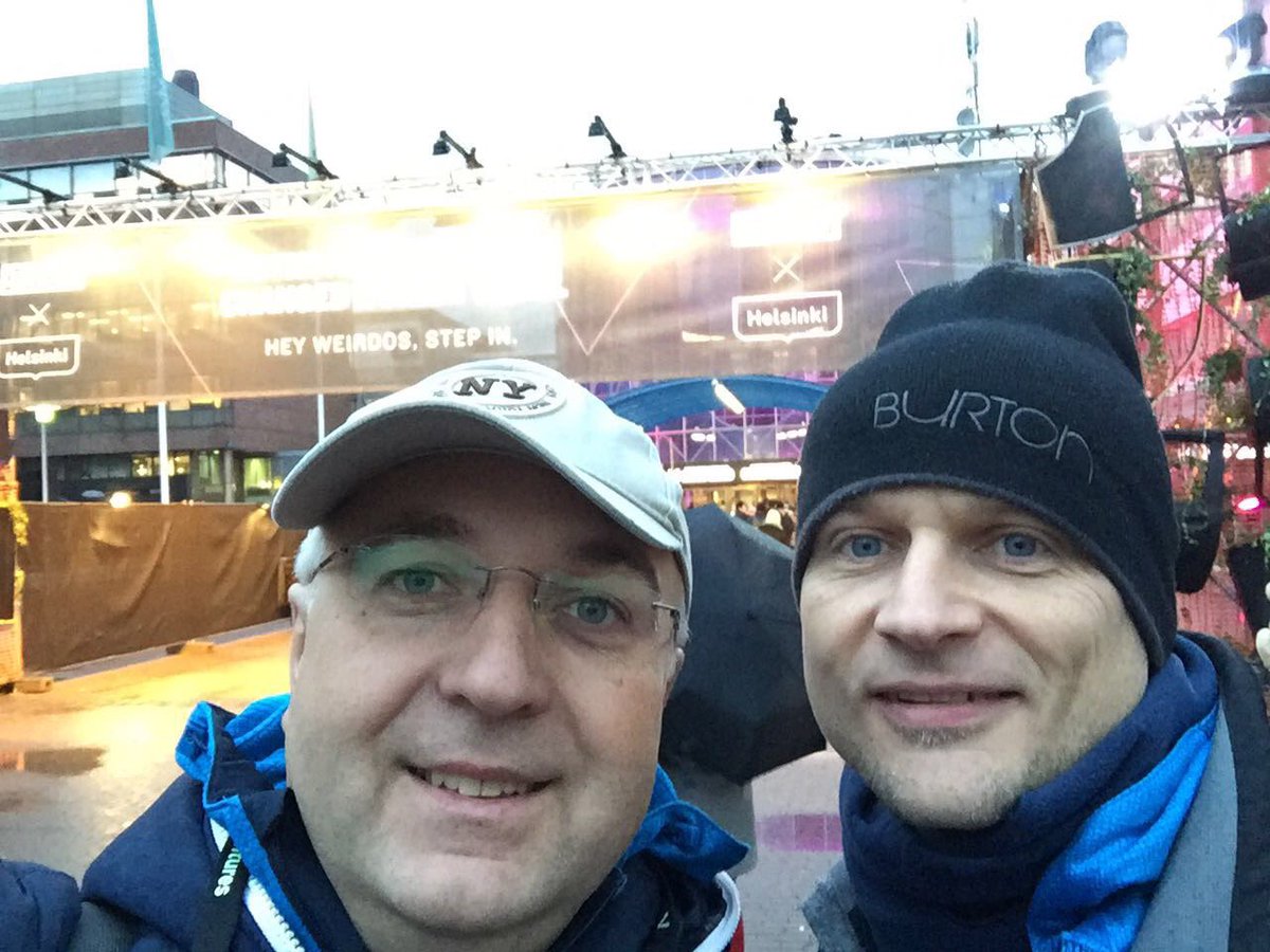 eugenbarteska's tweet photo. #BragForFinland Awsome People & Country #slush #binteraktive @bandraczek https://t.co/X3M2iKdFy6