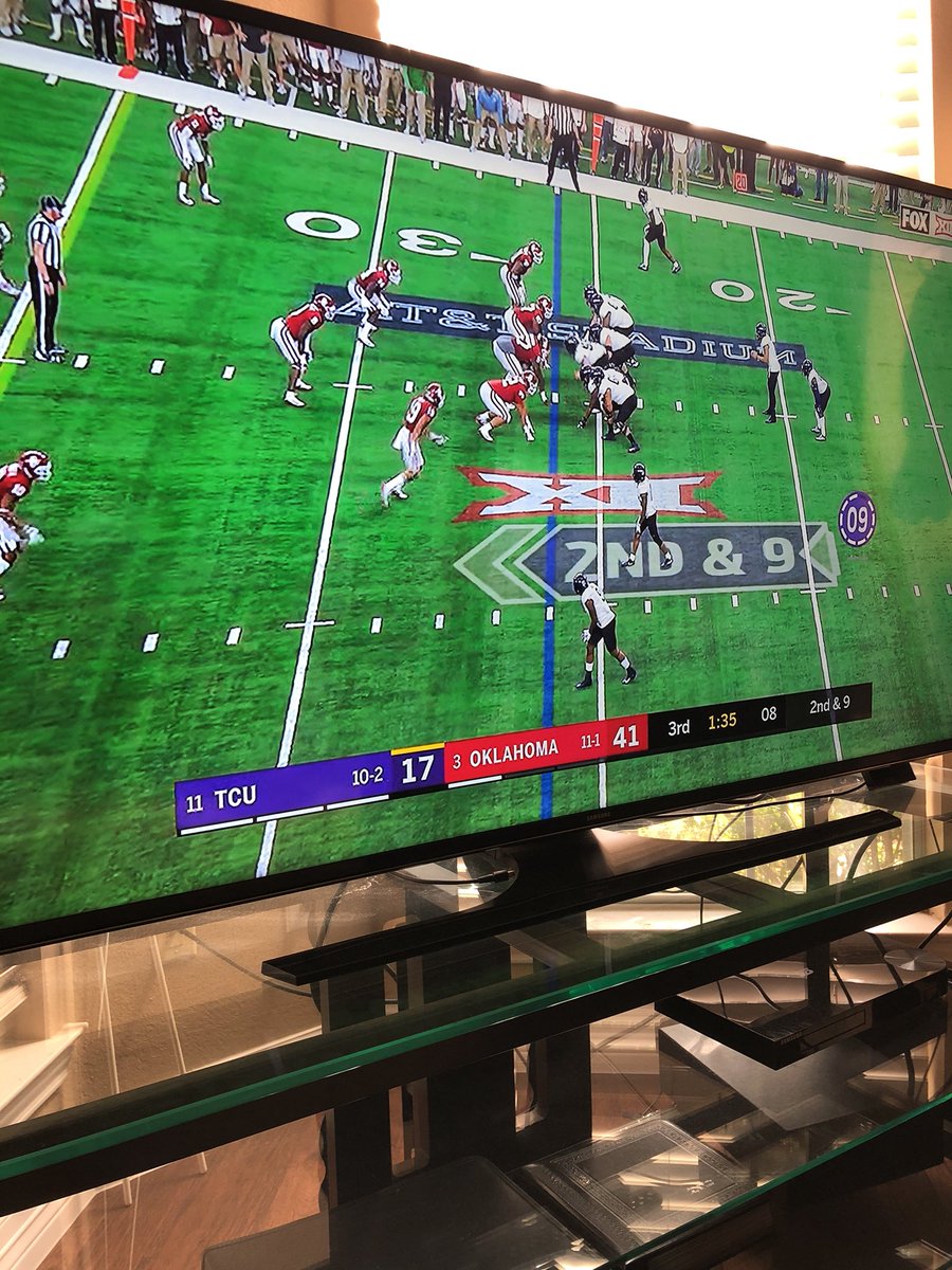 Naveed_Taghdiri's tweet photo. TCU wishing it was 2014 so they could get “Co Big 12 champs” #ONEtruechamp @OurDailyBears https://t.co/AAewodB7VM