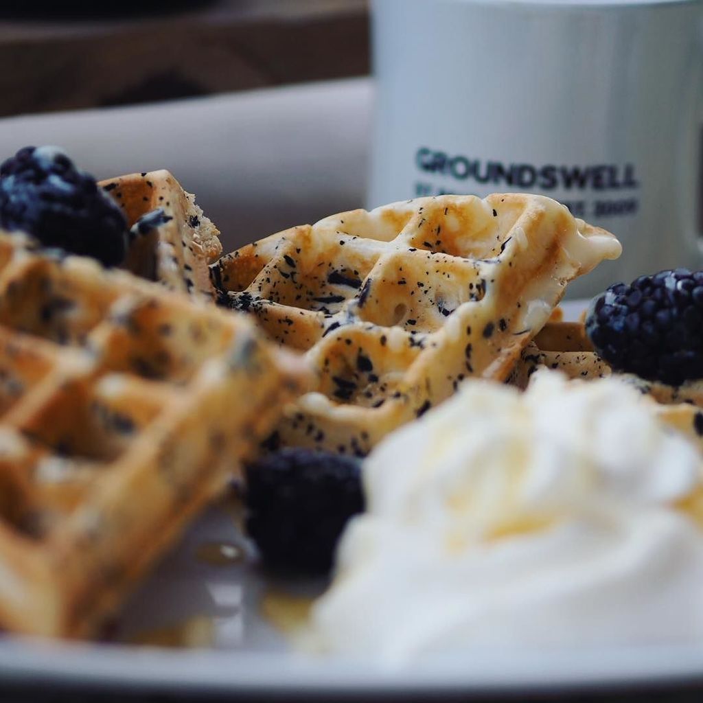 sumcoding's tweet image. Earl grey waffles @groundswell_mn delicious! #waffles #groundswell #minnesota ift.tt/2Aklb9I