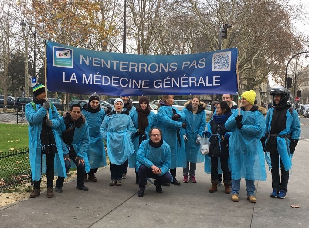 AnnSo15038459's tweet photo. Ravivons la médecine générale plutôt que de l'asphyxier sous le poids des contraintes administratives #capsante @agnesbuzyn @EPhilippePM https://t.co/KfgsgomAUk