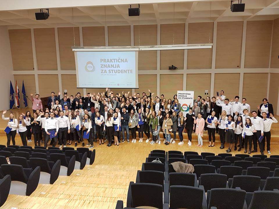 AlenJuginovic's tweet photo. If you're interested in science, various cool activities for all generations, projects and helping the community, follow @NeuroSplit1 Society and find out all about their great activities! #neurosplit https://t.co/hRsYyTfDeV