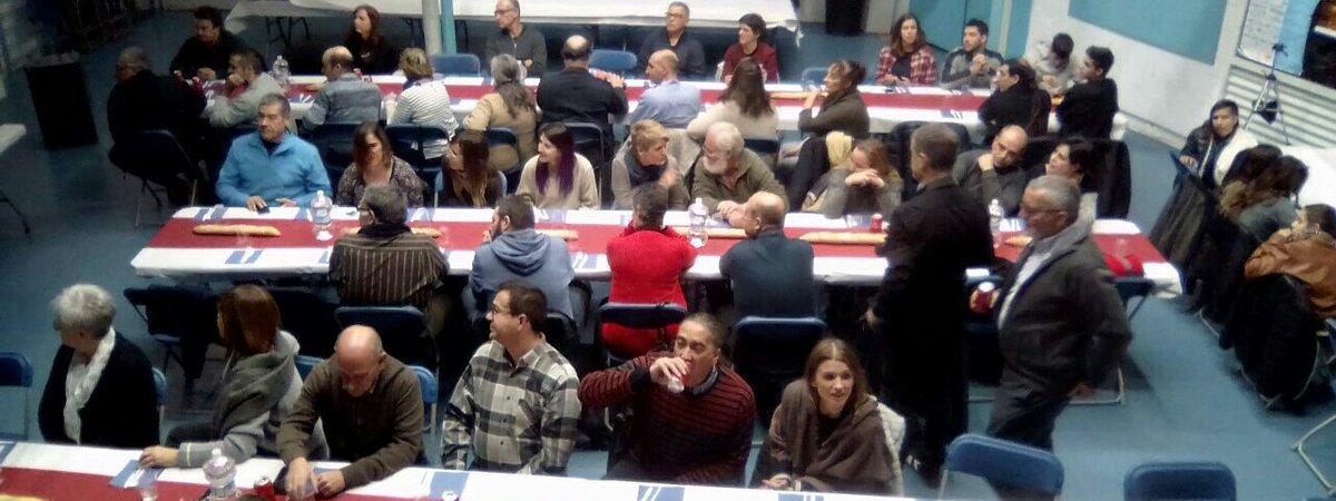 CDTerrassa's tweet photo. Comença el sopar de final de temporada organitzat per La Pinya la Bota #Castellers #Terrassa #Somcdt https://t.co/R7Kiz7QLVl