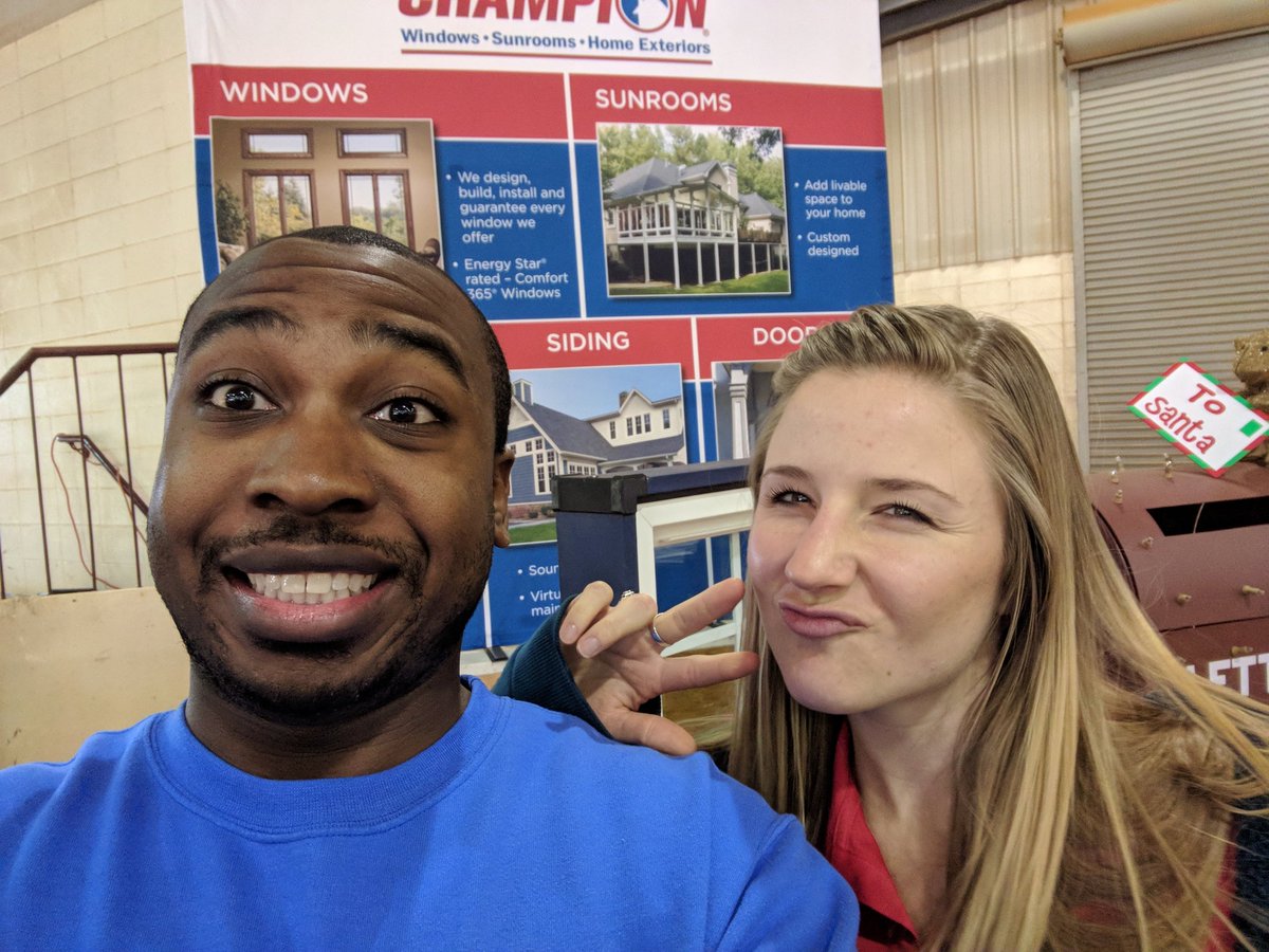 MrChampion513's tweet photo. Three appointments with @4Erin_Marie at Vintage Market Days! #showtimeraffle #teamhuntsville https://t.co/4HR1mSDvr5