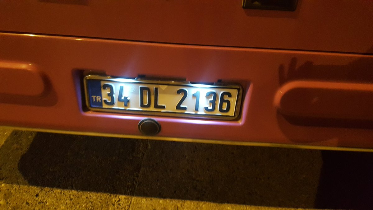 eraybalci_53's tweet photo. Bu plaka ile 11 ÜS (Üsküdar/Sultanbeyli) hattında iett taşımacılığı yapan otobüs, az önce tekerlekli sandalye ile hayatını idame ettirmek zorunda olan engelli bir vatandaşımızı otobüse almayarak insanlık suçu işlemiştir @ibbBeyazmasa gereğinin yapılması rica olunur @TC_istanbul https://t.co/0naCzcIHAT