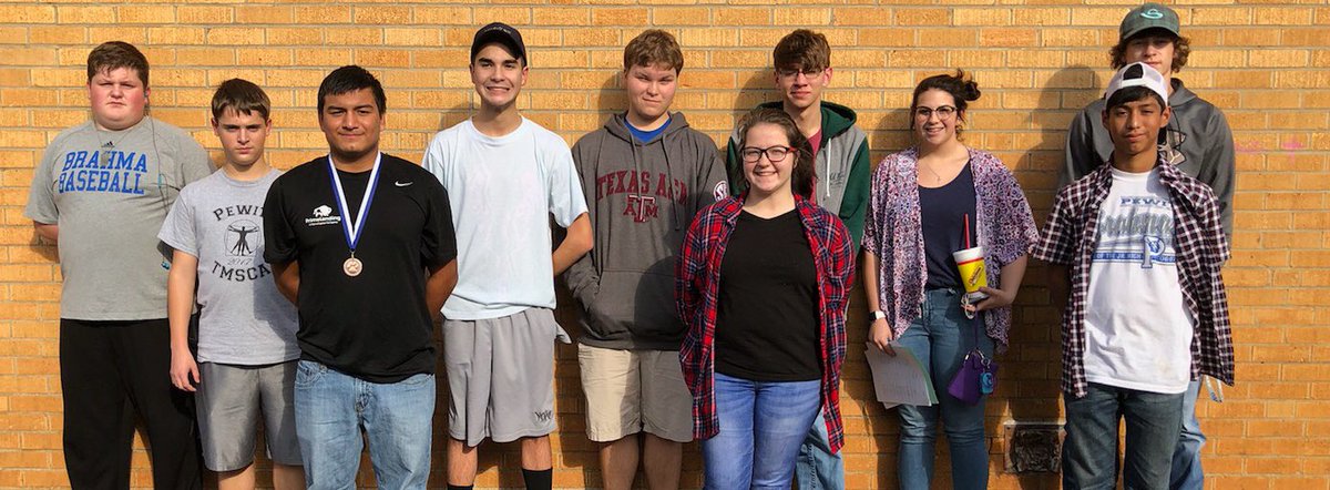 PaulHPewittHS's tweet photo. Congrats to the #PewittScience Team, 3rd place 3A Team at the SpringHill TMSCA Meet! https://t.co/gRCuo8hfO9