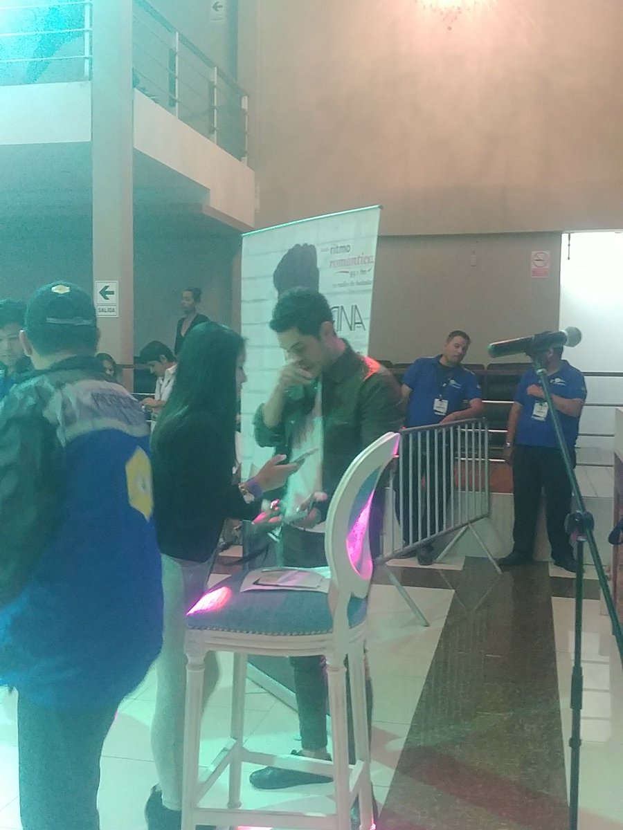 CCWPeru's tweet photo. Christian con los fans de Perú ❤❤❤❤ https://t.co/fhoSyfwy9v
