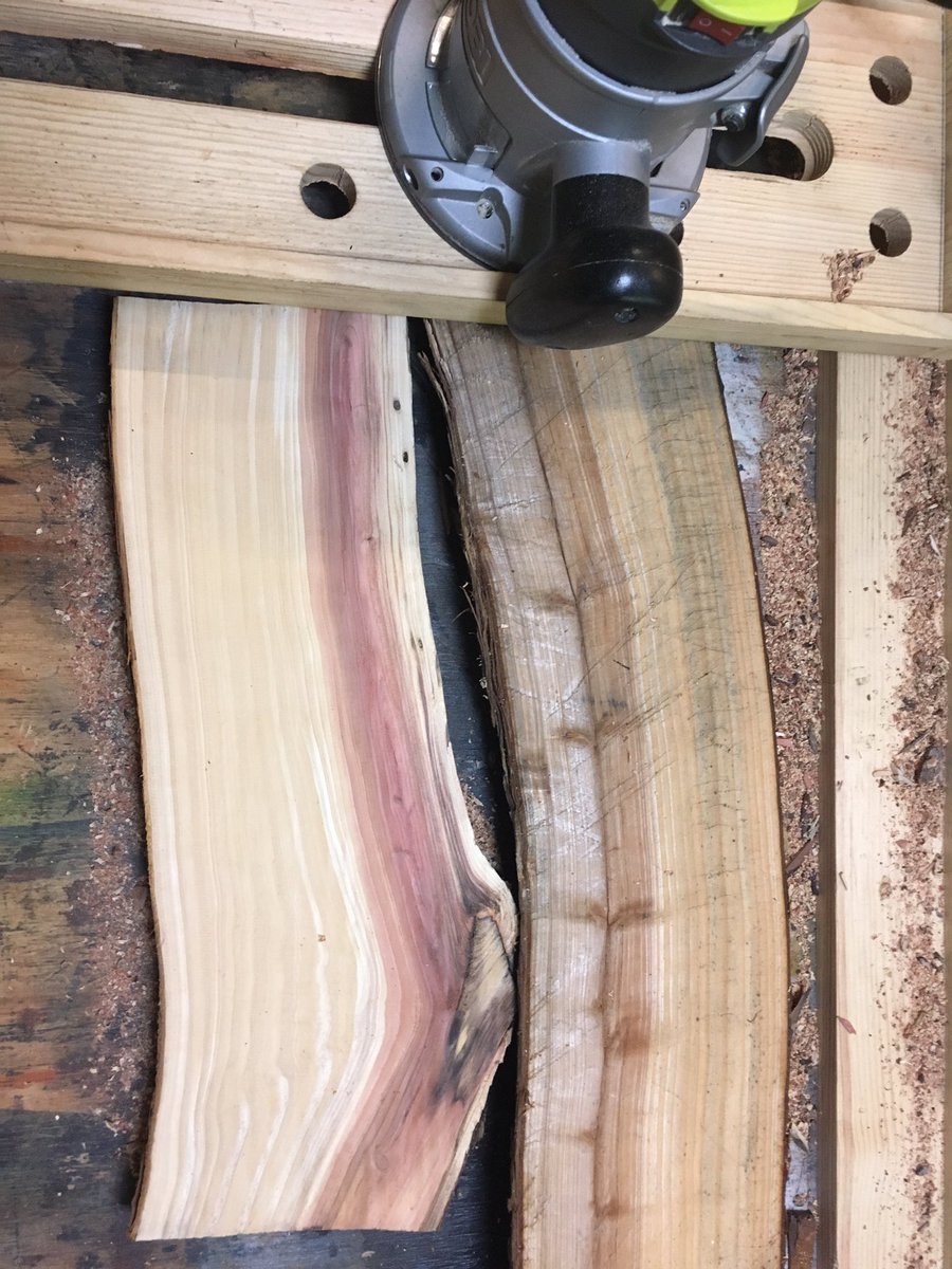 WildwoodsLtd's tweet photo. #woodwork #woodworking Out of pine boards so I'm planeing redwood logs. Planed vs unplaned. https://t.co/xAxSEgAbXC