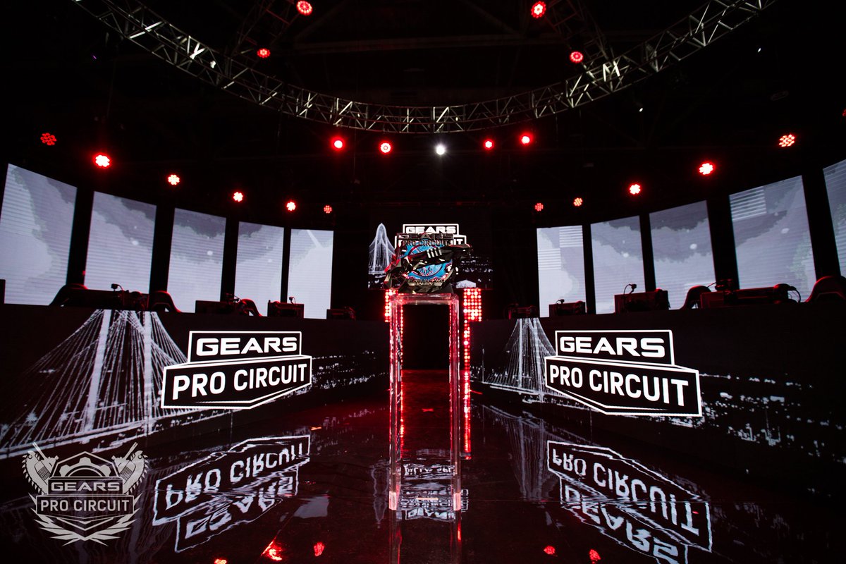 GearsEsports's tweet photo. We're now moving on to the #GearsDallas Championship Bracket!

@echofoxgg vs. @RoninHQ is on Main:
https://t.co/6Rp7mmPuYq
@OpTicGaming vs. @eUnitedgg is on Bravo:
https://t.co/RFY6AWeaKL https://t.co/q26vwAvBqj