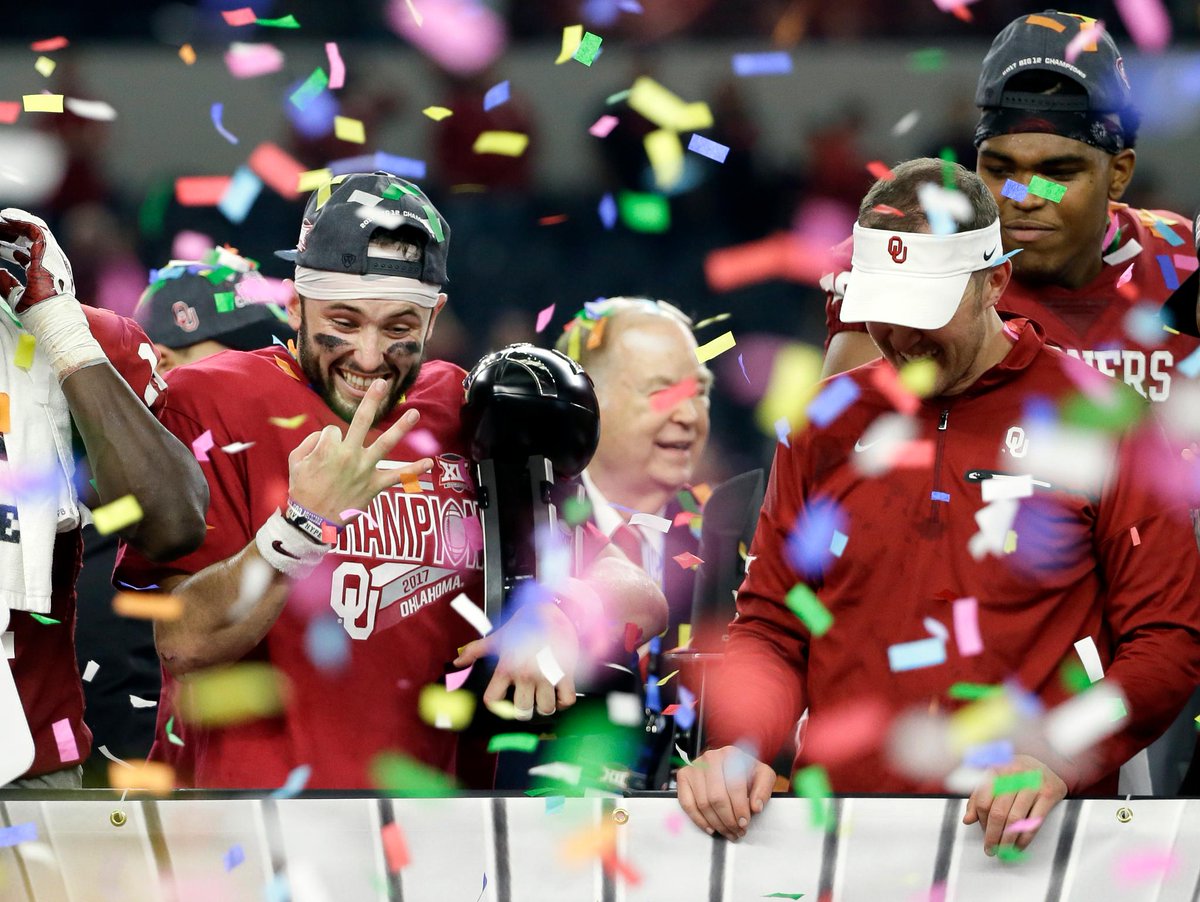 ESPNCFB's tweet image. Back-to-back-to-back Big 12 champs.