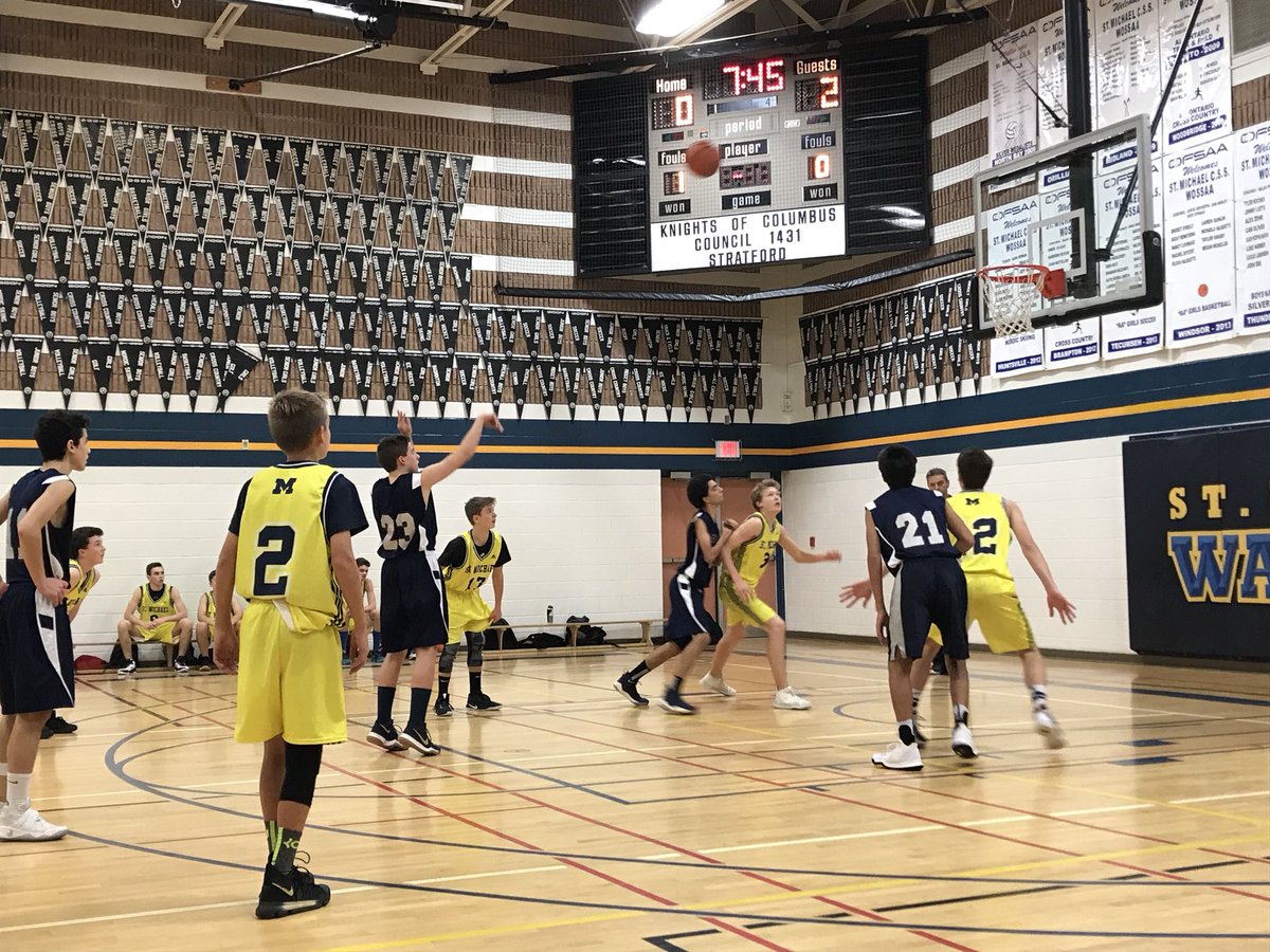 karentigani's tweet photo. Exciting matchup in the Boys Basketball Tournament today as I watched the #Warriors vs #Eagles!  #splitloyalty #cheeringforboth 🏀 https://t.co/3xo5EnLJjC