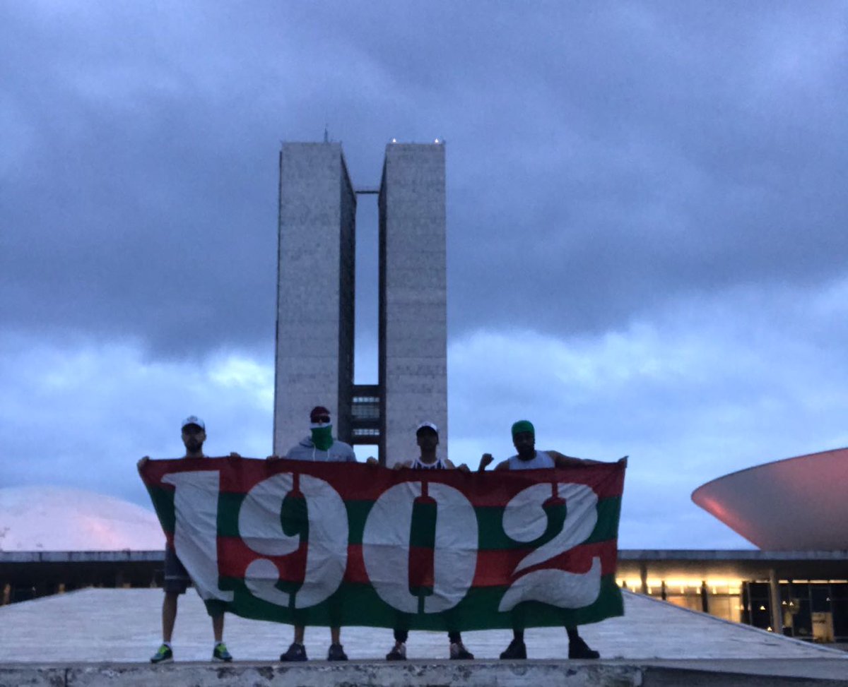 Sobranada1902's tweet photo. Se o Sobranada inteiro resolver invadir essa porra, será que sobra alguma coisa? https://t.co/KJbsLrRUPw