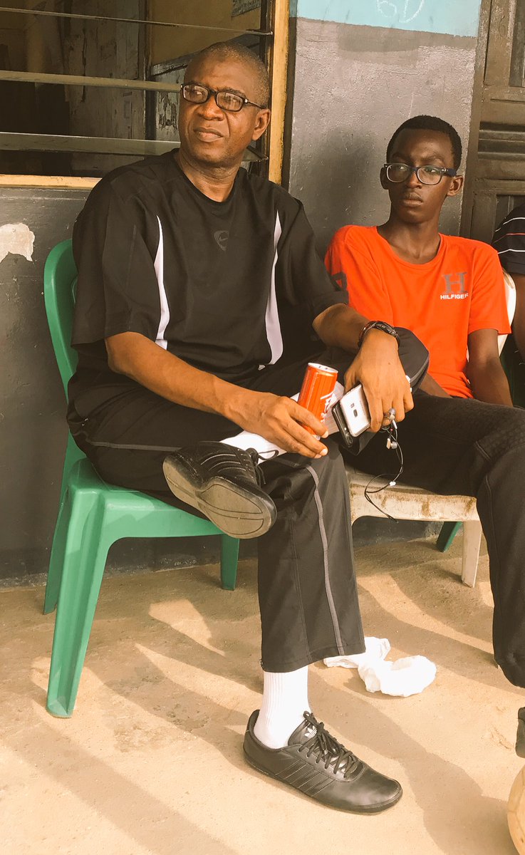 bolaakindele1's tweet image. #bondingtime #fatherandson #football @today's match @CourtevillePLC1 vs @ravetvchannel