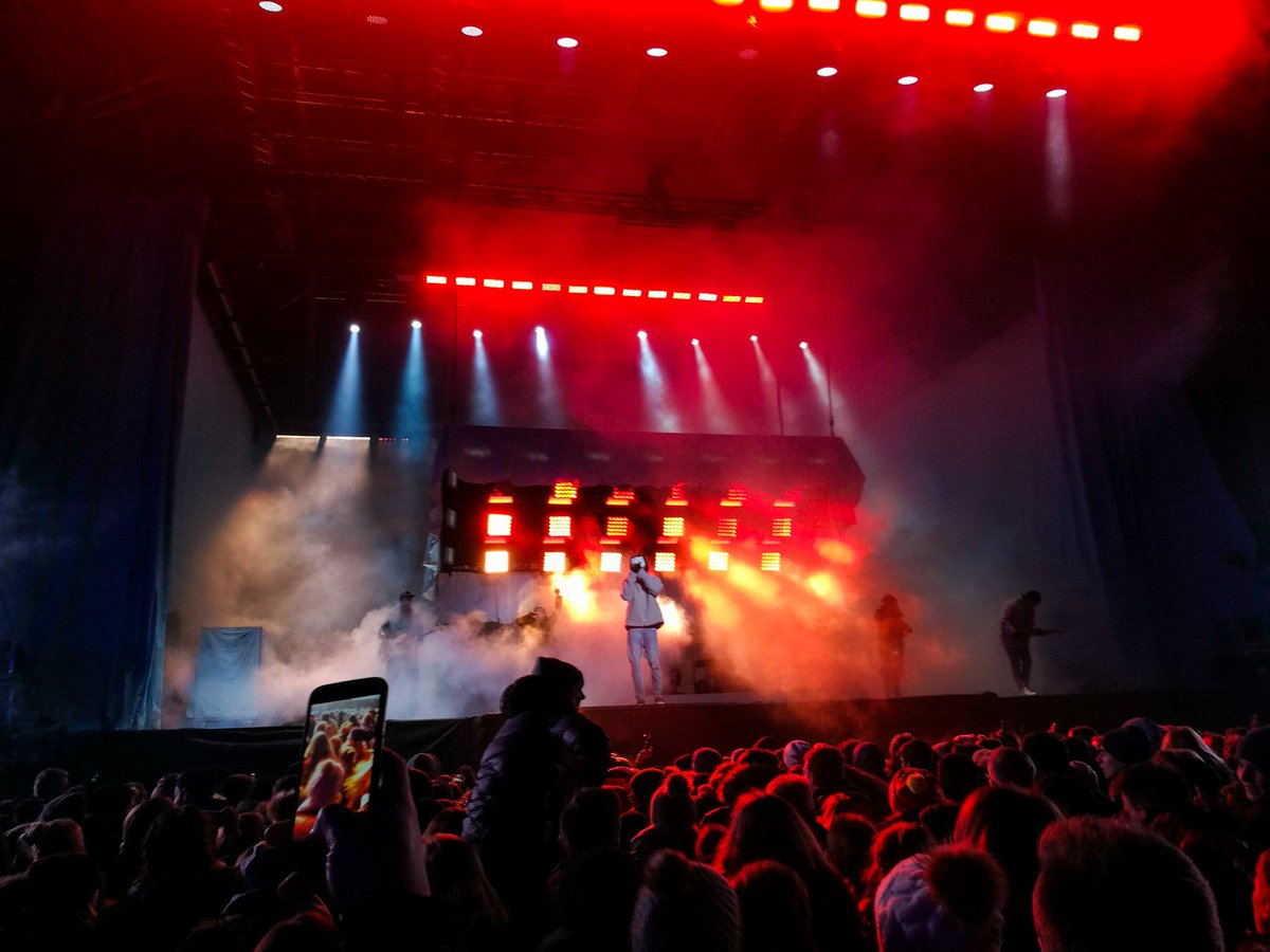 jonasglr's tweet photo. konzert von @thisiscro war super 😌
aftershow party bei @1LIVE auch💪
@arag #bigair #festival #cro #thisiscro #1live #party #arag #concert #liveact
📸 bilder mit #honor8 @HonorGermany https://t.co/tcbaHaO0ba