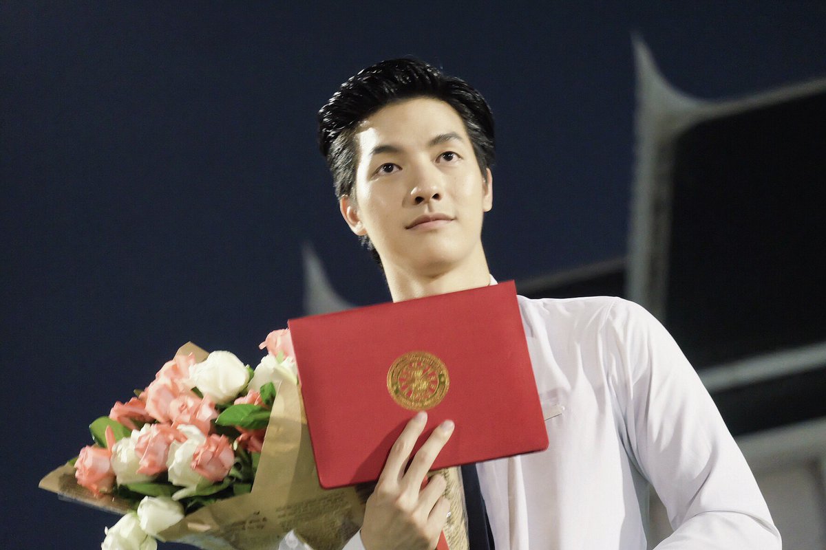 pd_pangpond's tweet photo. บั ณ ฑิ ต วิ ศ ว ก ร ร ม ศ า ส ต ร์ ^^
#GapGraduation 👨🏻🎓
#GapKittichat
#TUSexyBoy
#conversationthailand https://t.co/Q7JV1OqwVP