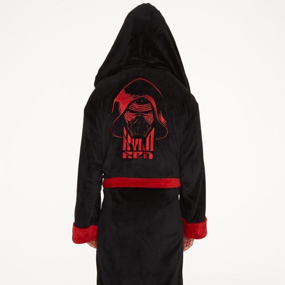 innogiuk's tweet photo. Get some #StarWars Official Merchandise for Great Prices! https://t.co/E5djfqzQKK #StarWarsBattlefrontII #StarWarsTheLastJedi #stockingfillers #stockingfiller #christmasgiftideas https://t.co/lsk5o7yOSe