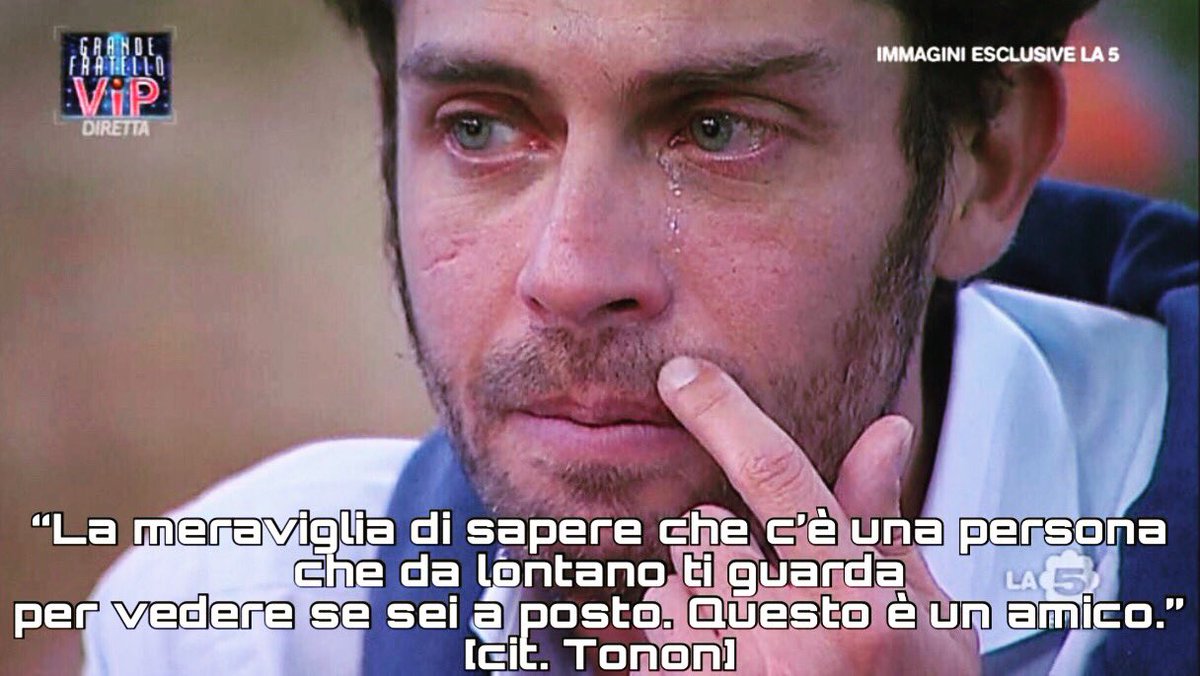 trash_italiano's tweet photo. ❤️ #GFVIP https://t.co/mv2gjNHmKx