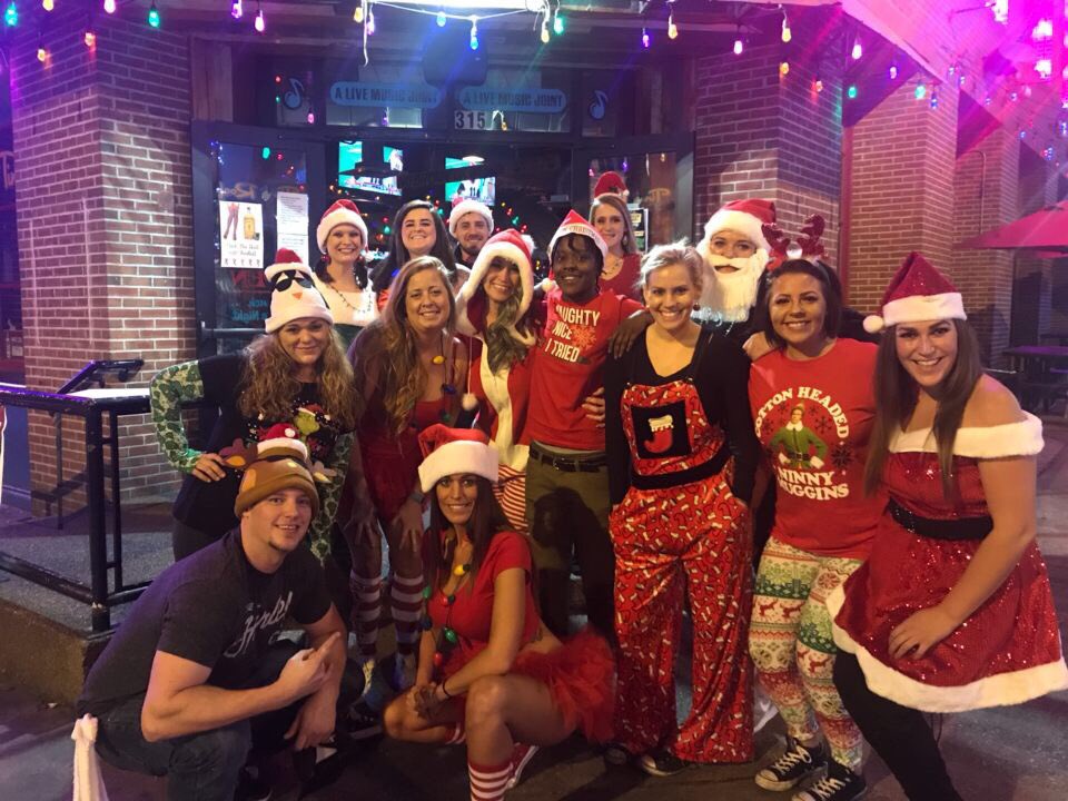 We’re ready for Stumbling Santa tonight! See you for the afterparty 🎄🎅🏼☃️❄️🍺🎁#tinroofmemphis #greenroommemphis