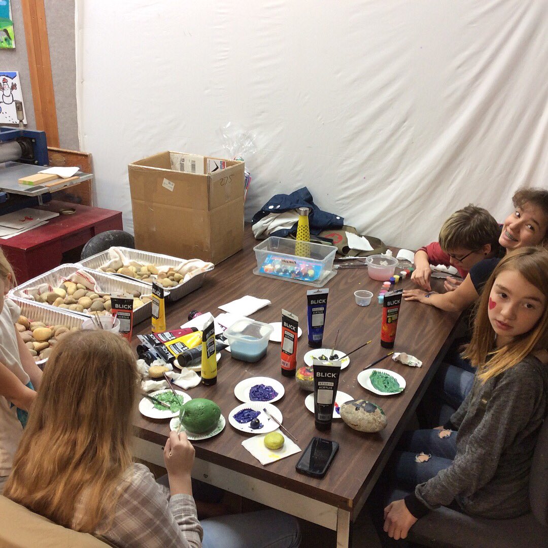 Thank you to all who attended Family Art Day! Today's #RockArtProject by #artsvisalia #artsconsortium #downtownvisalians #liveunited