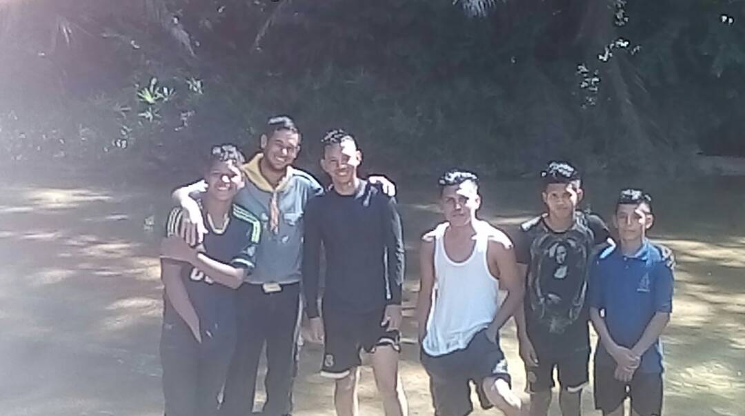 JesusBello04's tweet photo. Ofrenda Grata, 5 jovenes entregan su vida a Dios en #Amazonas
@prietomoises @UVOriental @mivellacen1 #VxM https://t.co/IS1BrQAFQK