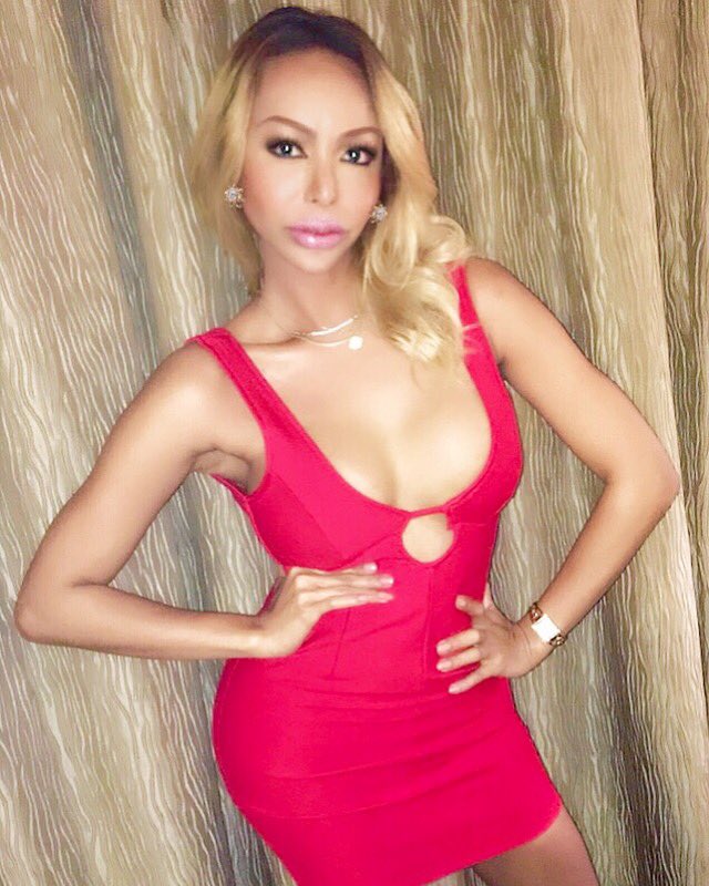 iamfionasolis's tweet photo. Happy Morning #transwoman #fionasolis #lovingit #redislove #redisbravery https://t.co/MQ8z1vamKa