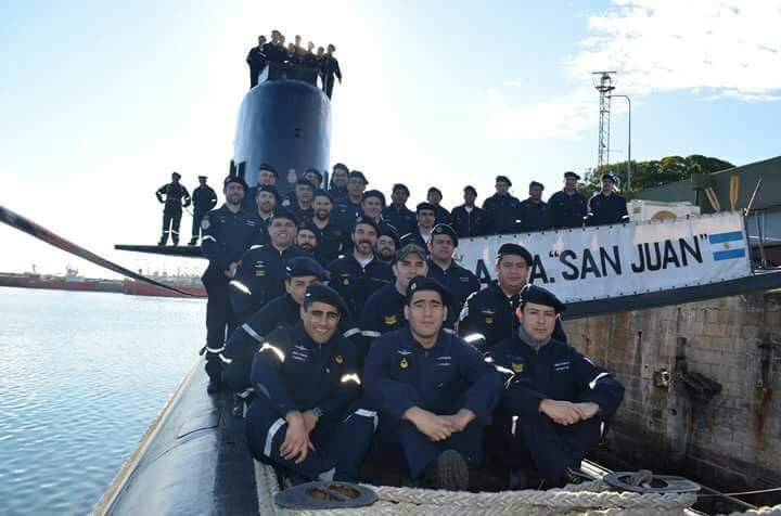 "La nación que no honra a sus héroes, pronto no tendrá héroes para honrar" (Winston Churchill). QEPD nuestros #44HeroesArgentinos   #ARASanJuan #Armada