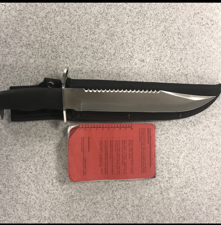 LambethMPS's tweet photo. After a short foot chase in Stockwell a juvenile has been arrested for possession of this. #LXTaskforce #StopKnifeCrime #ProactvePolicing #StopandSearch https://t.co/m534kGyCPO