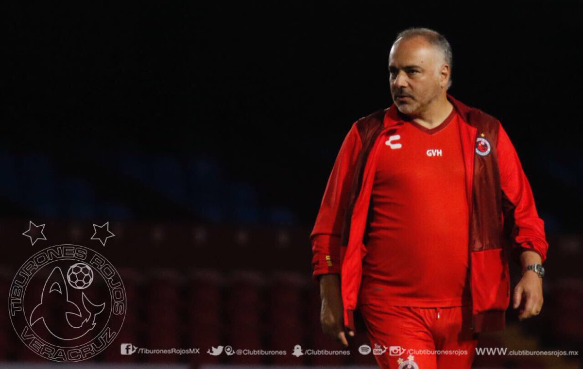 ClubTiburones's tweet photo. ⚽️🏃🏻💨
#PretemporadaTiburón🦈🔴🔵 https://t.co/LtdZXWP13I