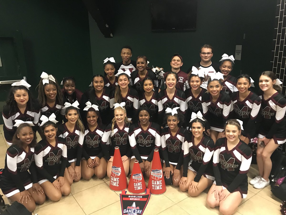MesquiteHScheer's tweet photo. 2017 - 2018 STATE CHAMPS ‼️‼️ https://t.co/UB17UcCoRn