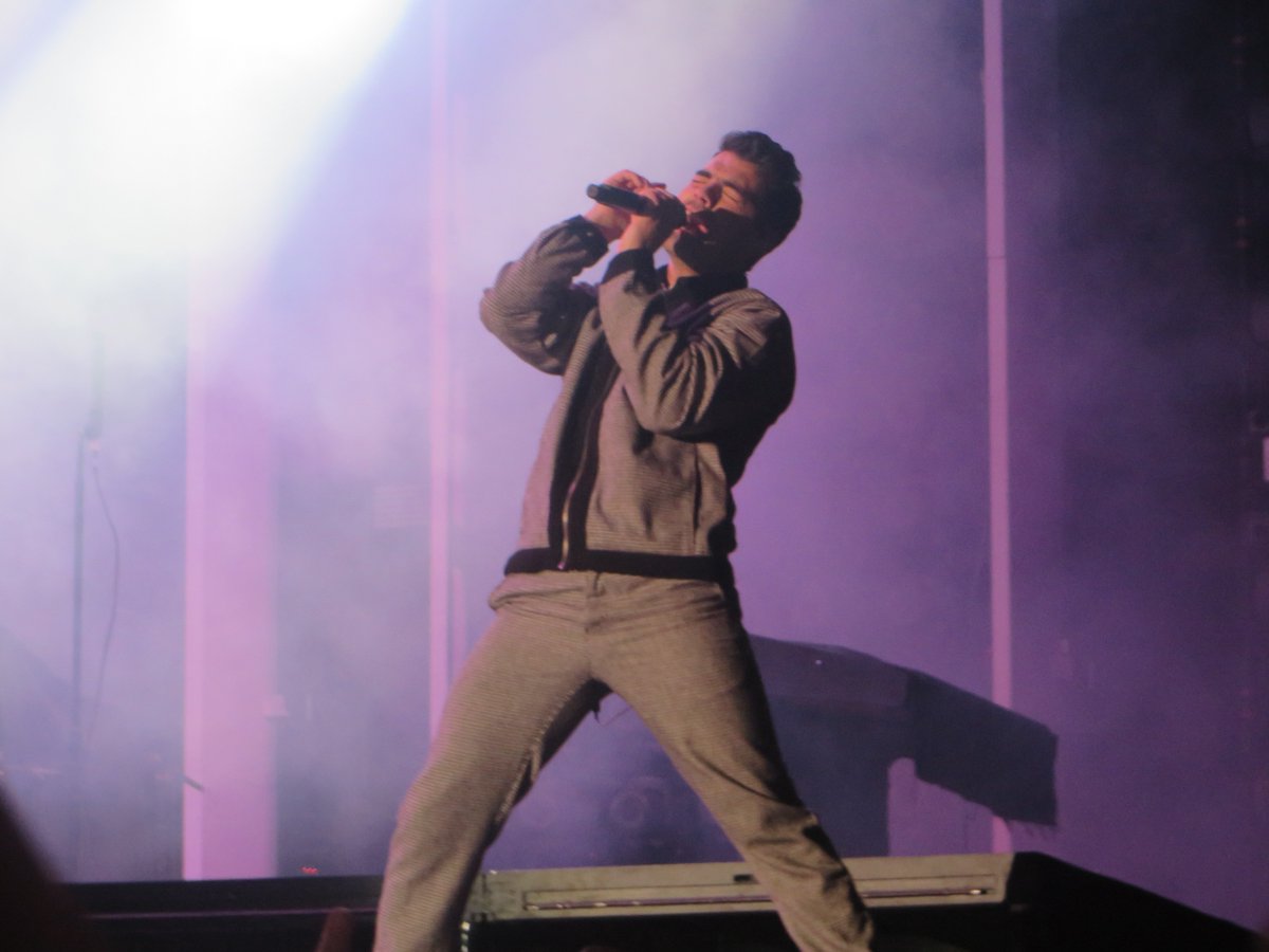 meeelc19's tweet image. DNCE in PERÚ 💛 @DNCE @joejonas #DNCE #DNCEenPeru