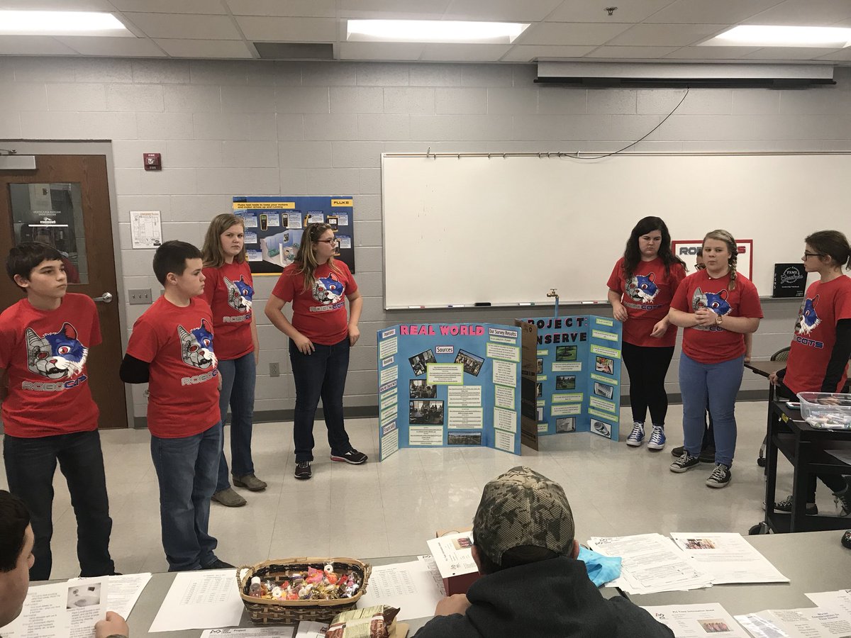 FSExploratorium's tweet photo. So very proud of these kids! The RoboCats won first place in the robot challenge as well as being awarded grand champion! A volunteer stopped me on the way out to congratulate me and mentioned that that team was the best she’s seen in years! #omgrobots #FLL https://t.co/ANKAXFcBcF