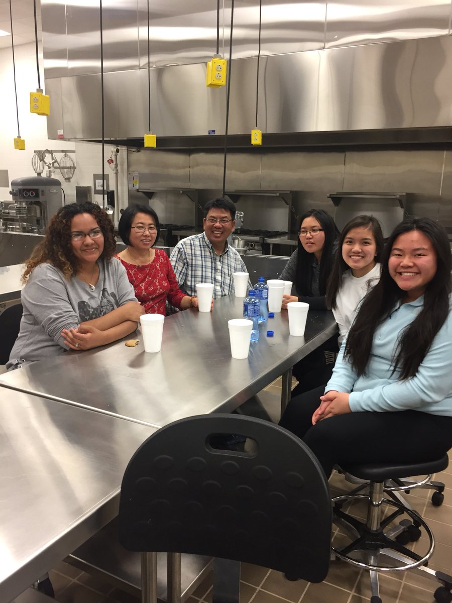 GR_CTC's tweet image. Families gathered to dine on excellent food prepared by GRCTC Culinary Arts students in the kitchen.
