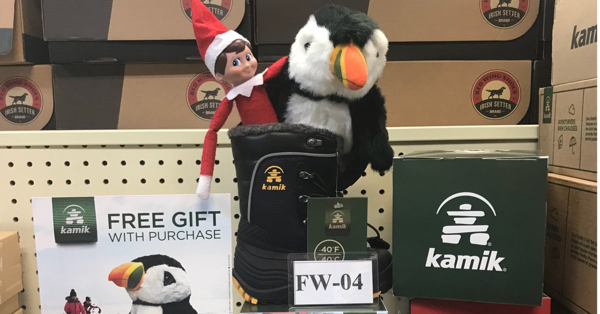 BrissonCastle's tweet photo. I love making new friends and if you buy a pair of kid’s Kamik winter boots you could bring home a new friend too!! Preston the puffin is his name and he is so soft and cuddly! #ElfCastle #BrissonCastle https://t.co/cadjsSu3WG