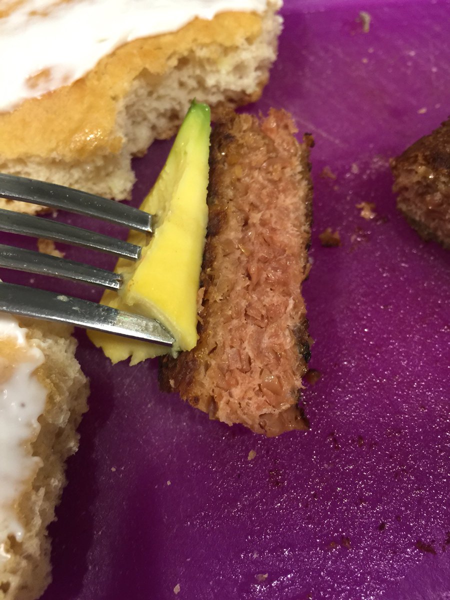 Curbelotwit's tweet photo. If you’re searching for the “perfect” burger, look no more!
Highly recommended!
OMG Delish!
#beyondmeatburger @beyondmeat https://t.co/PSzQ3N7uVJ