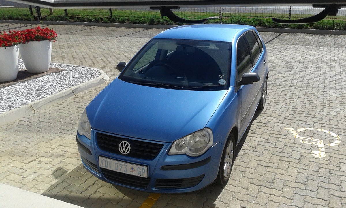 SahMnyayiza's tweet photo. bafwethu please RT my car was stolen in Soweto a few hours ago https://t.co/el7CZTZT21