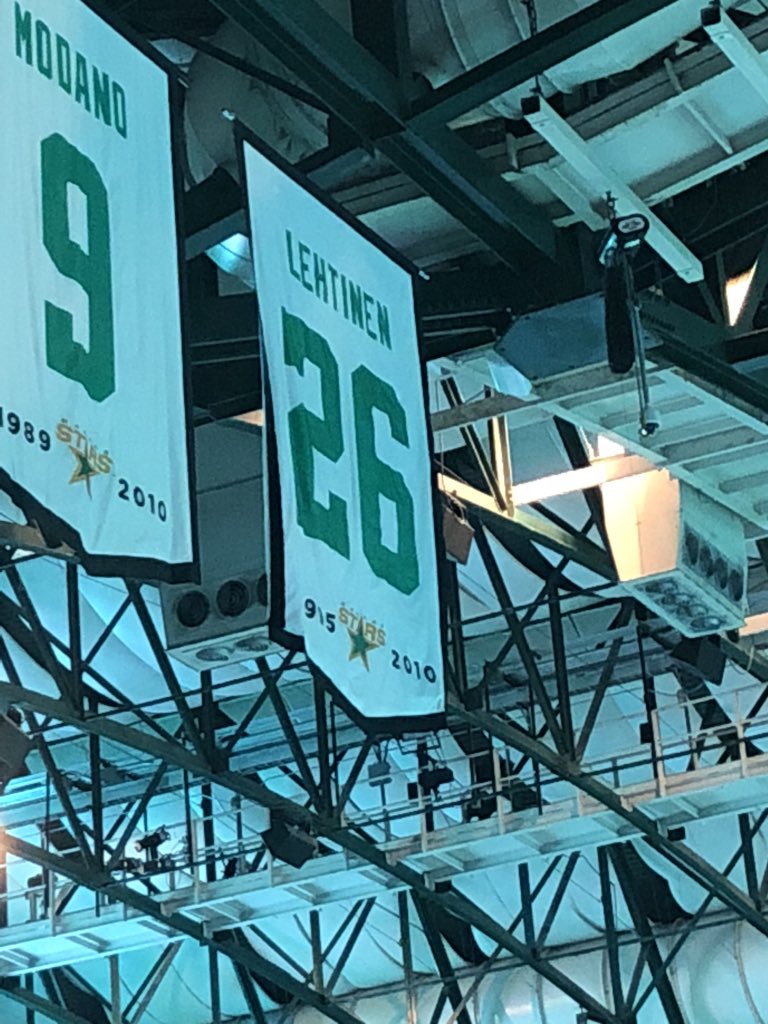 lclsportsluvver's tweet photo. So pretty! #Retiring26 https://t.co/XpsCHJ9RUd