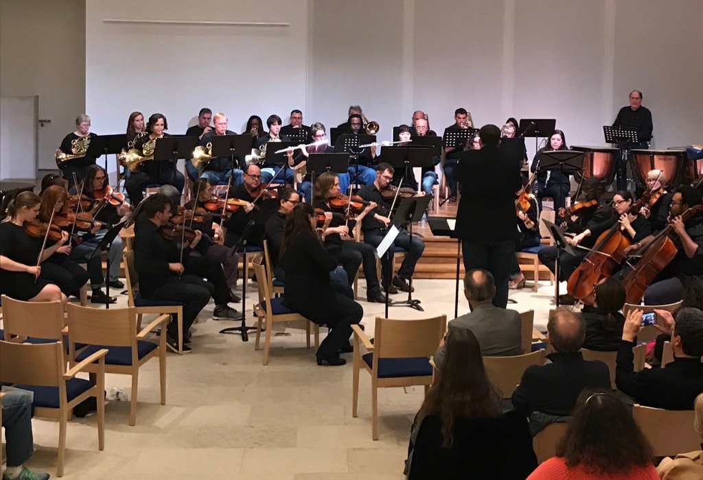 AyizeS's tweet image. Blessed! Yo, son they got the full orchestra rip’n it!!! @LelaJbird @FanonHill @RobinFayMassie @momies_tlc @Head_Roc