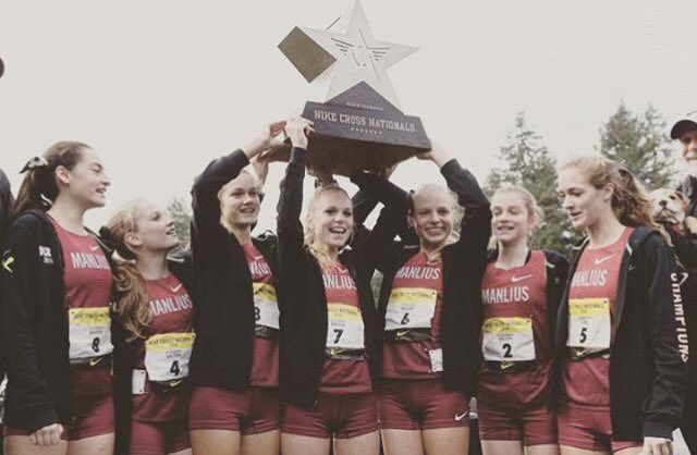 sophiamryan's tweet photo. 4 years of reppin' Manlius, it's been unforgettable 👣💚 https://t.co/IGCoz4xEgg