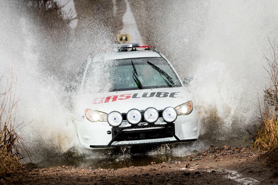cantechit's tweet photo. Another pic of the @CiscoCanada connected car test of us abusing an #IR829 - 12 hours in a rally car and it never said no. #IOT #TOinnovate #rally #CasLube https://t.co/Eb3fDGaHDC