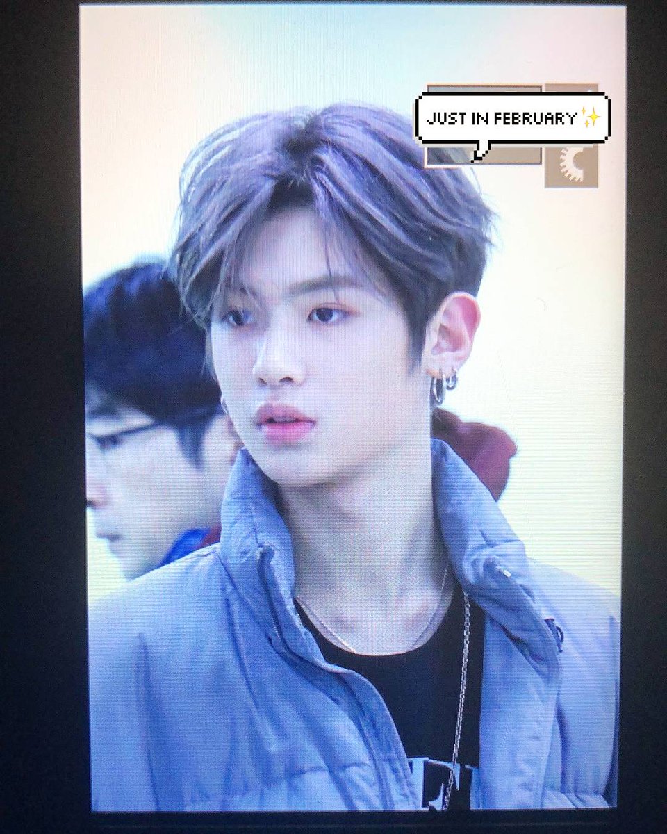 Just_inFebruary's tweet photo. #저스틴 #justin #黄明昊 
171203 GMP✨ https://t.co/TIOcjToPaB