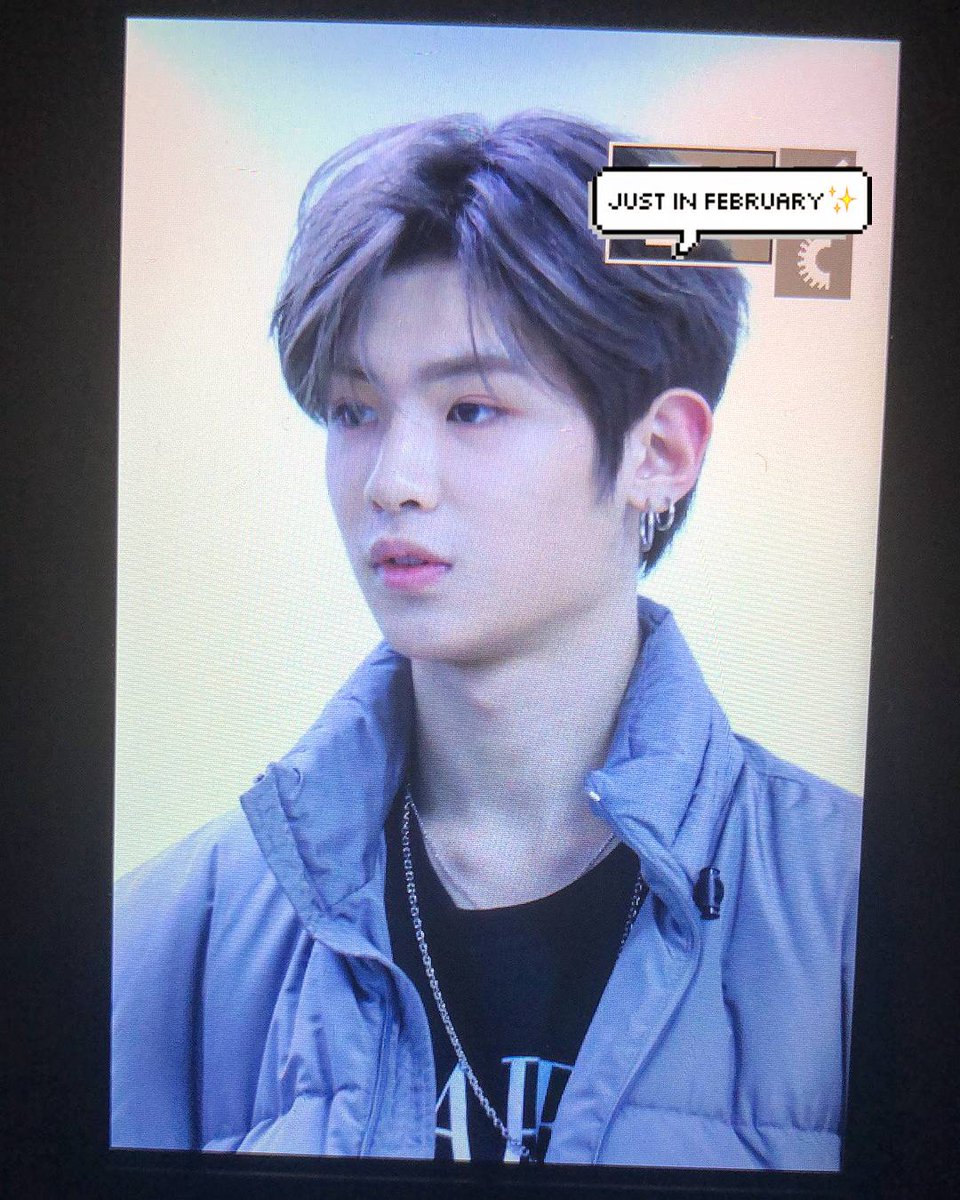 Just_inFebruary's tweet photo. #저스틴 #justin #黄明昊 
171203 GMP✨ https://t.co/TIOcjToPaB