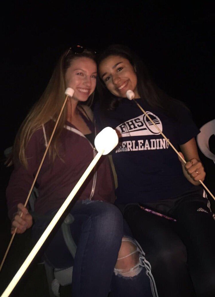 eerinbrady's tweet photo. Happy bday to my whole heart, ty for 8 years of friendship, many more to come❤️❤️❤️❤️ https://t.co/6zijas0iMu