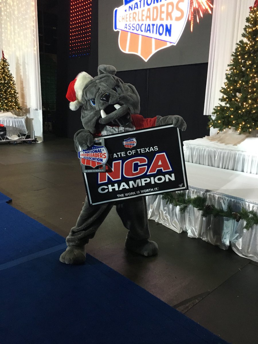 NCA_Tuffy's tweet photo. Congratulations to our 2017 NCA Mascot Champions!!! Tuffy Jr from Jacksboro MS & Spike from Stephen F. Austin HS! #theworkisworthit #NCAMascots https://t.co/dNC12ztCqE