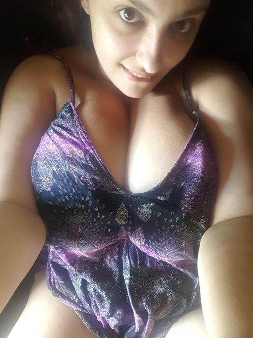 Hot summers day. Come cool me down https://t.co/B4cBLFpcXJ<a href="/tag/curvy"class="tags"><span>#curvy</span></a><a href="/tag/waterbaby"class="tags"><span>#waterbaby</span></a><a href="/tag/bbw"class="tags"><span>#bbw</span></a><a href="/tag/curve"class="tags"><span>#curve</span></a><a href="/tag/the_rose_blush"class="tags"><span>#the_rose_blush</span></a>