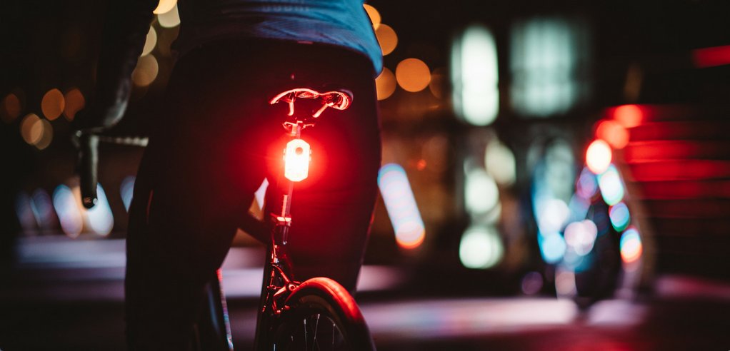 Тейлз рисунок. Ride tail. Ride tail. Соник и тейлз. Теилз качок.